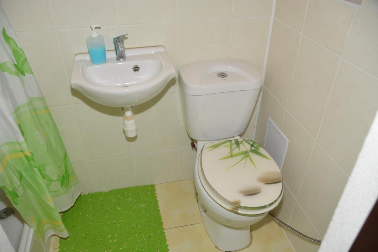 Privat Alexandra Apartment ลิฟตอฟสกีมิคูลาช ภายนอก รูปภาพ