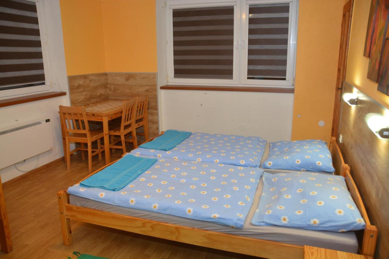 Privat Alexandra Apartment ลิฟตอฟสกีมิคูลาช ภายนอก รูปภาพ