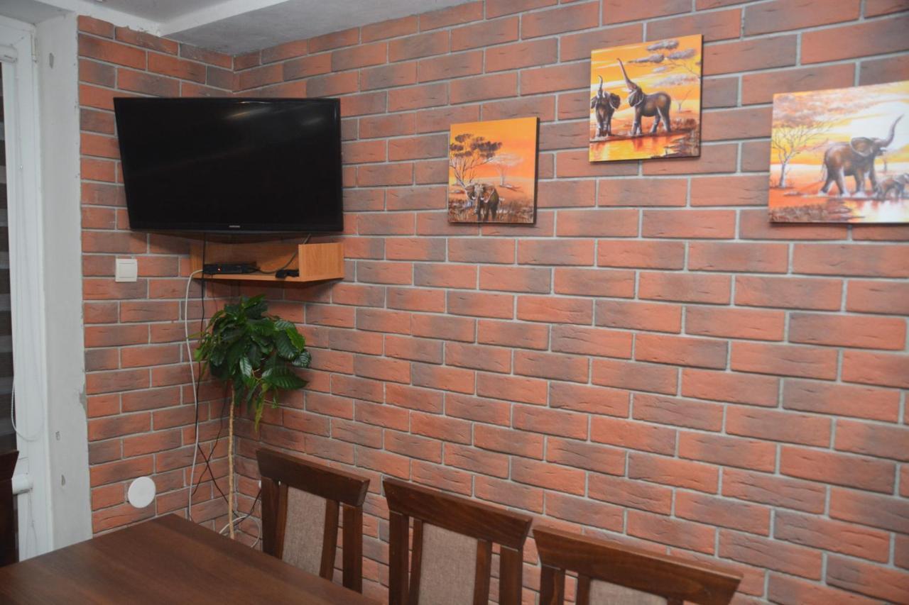 Privat Alexandra Apartment ลิฟตอฟสกีมิคูลาช ภายนอก รูปภาพ
